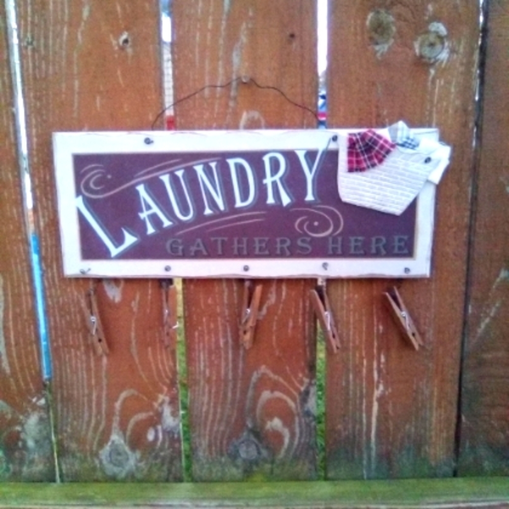 Laundry Wall Art with Clothes Pins